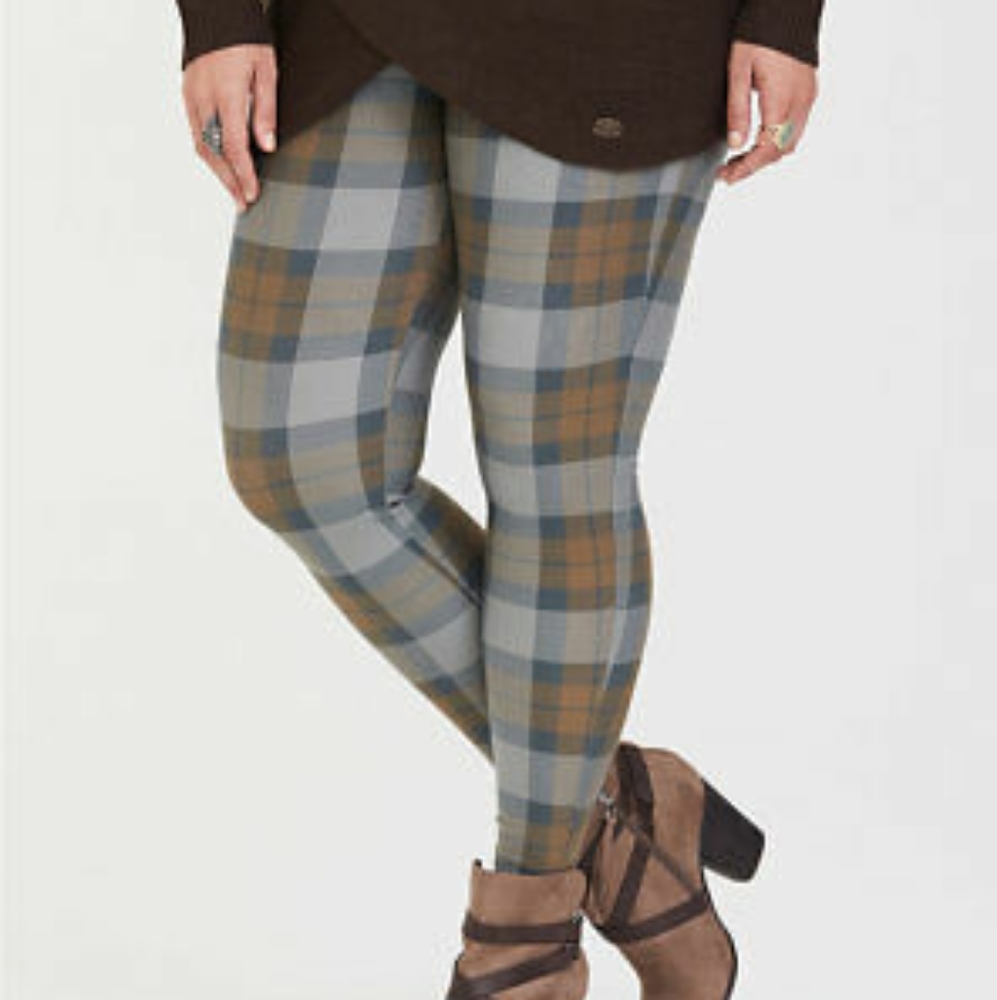 Outlander leggings from Torrid